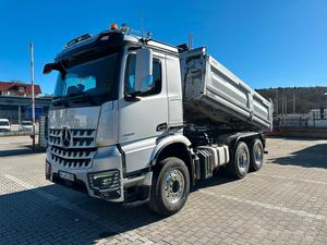 MERCEDES ACROCS 2255 6X4 VOLQUETE 2025 - Product Image 4