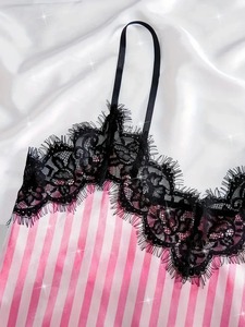 Conjunto de 2 Piezas de Camisón de Encaje para Mujer, Ropa de Dormir Elegante, Nuevo Pijama Verde Transparente con Abertura, Camisón con Cuello en V, Conjunto de Brasier y Panty - Product Image 2