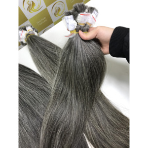 Cheveux humains vierges à cuticule alignée de 24 '', matière première non traitée, gris naturel, tendance chaude, couleur européenne super double naturelle - Product Image 4