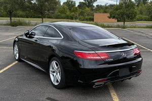 Mercedes-Benz S550 4Matic Coupé Usado, Año 2016 - Product Image 3