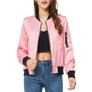 Chaquetas universitarias recortadas de satén personalizables Chaqueta de Letterman de satén sublimado de alta calidad para damas Chaquetas cortas de béisbol para mujeres - Product Image 1