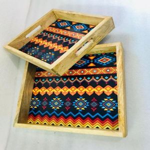 Plateau Meena exquis, artisanal, décoratif indien, en bois d'acacia écologique, luxueux, coloré, parfait pour servir à la maison - Product Image 4