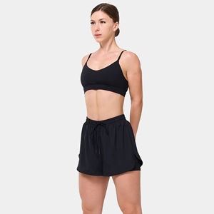 Shorts de yoga taille haute personnalisés, vêtements décontractés, shorts de sport légers pour femmes, shorts de gym respirants et à séchage rapide - Product Image 5
