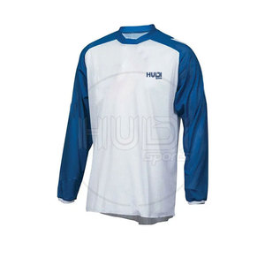 Sports respirable personnalisé Rash Guard avec la conception de logo avant personnalisé - Product Image 1