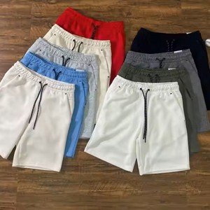 Pantalón corto personalizado de alta calidad para niños Cremalleras de diseñador de secado rápido con panel lateral Fabricado por alta calidad en venta - Product Image 1