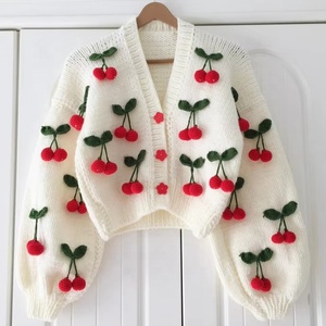 Mùa Đông Retro Tùy Chỉnh Dày Màu Hồng Tăng Phụ Nữ Quà Tặng Hoa Ngắn Dệt Dệt Kim <span class=keywords><strong>Handmade</strong></span> Crochet Phụ Nữ Cardigan Áo Len - Product Image 3