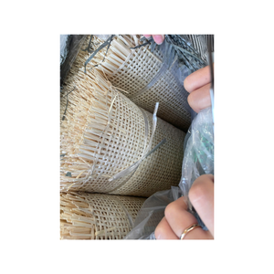 ม้วนตาข่ายหวาย PE สำหรับเฟอร์นิเจอร์กลางแจ้งที่นั่งหลังลานบ้านงานฝีมือ DIY โครงการยูวีกันน้ำที่มีเสถียรภาพ - Product Image 6