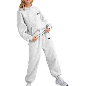 Ensemble sweat à capuche et jogging surdimensionné personnalisé pour femme – Fournisseur en gros, marque privée, fabricant de vêtements de détente en molleton, OEM - Product Image 5