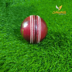 Pelota de Críquet de Cuero Rojo Cosida a Mano, 4 Piezas, Clásica, Personalizable y Duradera - Product Image 2