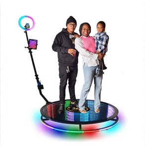 Plateforme de photomaton rotative à 360° Top Spinner pour location, idéale pour mariages, fêtes et vidéos en ralenti - Product Image 5