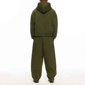 340วิ่งขาตรงสำหรับผู้ชายชุดวอร์มผ้าโพลีเอสเตอร์/ ผ้าฝ้าย GSM รุ่นโอเวอร์ไซส์ - Product Image 5