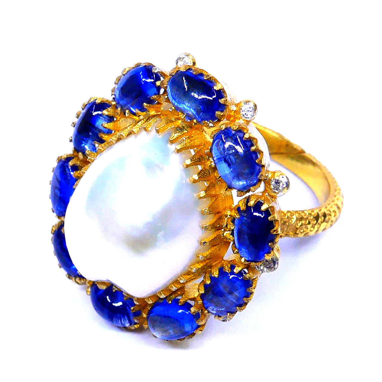 สีเหลือง