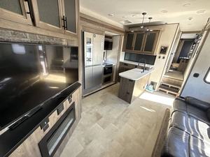 F-o-r-e-s-t R-i-v-e-r R-o-g-u-e A-r-m-o-r-e-d 3-5-1-G-2 d'occasion 2021 à vendre - Product Image 2