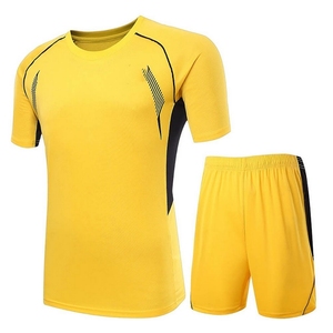 Ensemble d'équipe de rugby personnalisé pour hommes OEM maillots de gros élégants avec conception de logo en relief vêtements de football à sublimation bon marché - Product Image 1