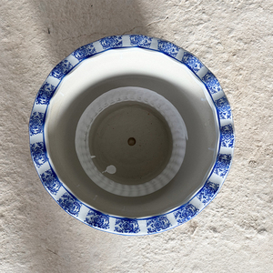 Pot de fleurs en céramique bleu et blanc <span class=keywords><strong>à</strong></span> motifs floraux, grand pot <span class=keywords><strong>à</strong></span> fleurs fait <span class=keywords><strong>à</strong></span> la main avec trou de drainage <span class=keywords><strong>pour</strong></span> la maison, le jardin, vente en gros - Product Image 5