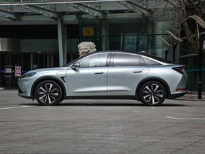 Voiture électrique d'occasion rapide et intelligente 2023 de haute qualité avec autonomie de 201-300 km, moteur 120 kW et batterie 50-70 kWh - Product Image 5