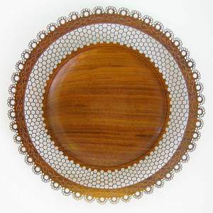 Assiette de présentation en bois de luxe de qualité supérieure faite à la main sous l'assiette ustensiles de cuisine classique élégant en gros assiette de service en bois - Product Image 4
