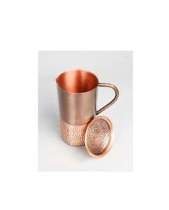 Jarra de cobre martillado con silueta elegante y acabado artesanal adecuado para funciones Pooja y exhibiciones culturales - Product Image 3