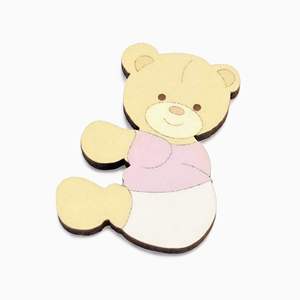 Oso de Peluche de Madera Argenti Preziosi con Imán, Camiseta Rosa, Regalo para Bebé 0+ Meses, Recuerdo de Fiesta, Personalizable, Alta Calidad, Italia - Product Image 1