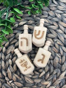 Modern White Hanukkah Dreidel Set Elegant Ceramic Spinning Top Letter Unique Jewish Holiday Decoration Minimalist Festival <b>Toy</b> - Product Image 3