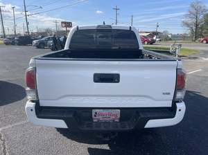 โตโยต้า ทาโคมา TRD ออฟโรด 4WD ปี 2021 - Product Image 4