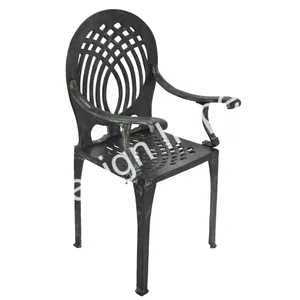 Made In India High Selling Vintage Chair For Elders Anti Slip And Non Folding Feature Amazing Outdoor Chair For Garden Accessory