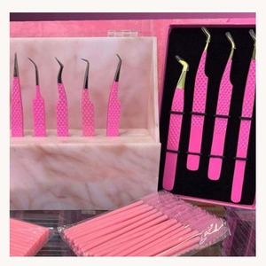 Pinzas para extensiones de pestañas OEM Diamond Grip, Juego de 4 herramientas de suministro de pestañas de acero japonés - Product Image 2