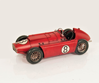 OMH - Figura de Piloto de Fórmula Uno para el Modelo Lancia 1954 33Lx12.7Wx11.4H cm, Acrílico Pintado a Mano, Mesa Rectangular Moderna AR019