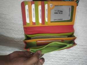 Bolsos y Carteras Ecológicos de Piel de Cabra Genuina Estampada SHEELA ENTERPRISES Tamaño Estándar - Product Image 3