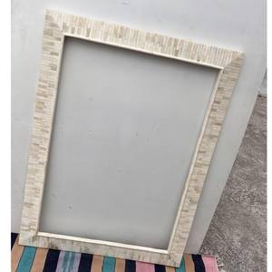 Espejo de Pared Personalizado de Lujo Hecho a Mano con Incrustaciones de Hueso, Ecológico, con Patrón Floral Detallado, Decoración Premium para el Hogar - Product Image 4