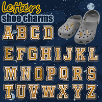 Vente en gros personnalisée sabot sandale en caoutchouc 2D bricolage accessoires paillettes dorées chiffre lettres chaussures décorations Alphabet Kawaii chaussure