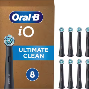 Cabezal de cepillo de dientes eléctrico Oral-B IO Ultimate Clean, negro, cerdas anguladas medianas, eliminación profunda de placa, paquete de 8 cepillos de dientes - Product Image 1