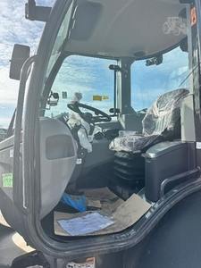 2025 para cargadora de ruedas CASE 321F R640 con bomba de cojinete de motor Kubota, caja de cambios, componentes centrales - Product Image 3