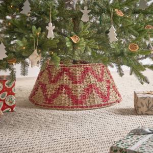 Best Selling Eco Friendly Seagrass <b>Christmas</b> <b>Tree</b> Collar Handwoven Red Pattern <b>Wicker</b> <b>Tree</b> <b>Skirt</b> <b>For</b> Wholesale Holiday Decor - Product Image 2