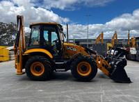 LIVRAISON GRATUITE Chargeuse-pelleteuse sur pneus JCB 4CX homologuée EPA CE avec vérin hydraulique Eaton, moteur principal, pompe, boîte de vitesses et PLC