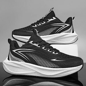 Zapatillas deportivas de malla transpirable ligeras y acolchadas para hombre, nuevas, de primavera, para correr, disponibles en stock. - Product Image 1