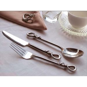 Haute Qualité Argent Plaqué Conception Ronde Poignée Couverts Ensemble En Acier Inoxydable Argenterie Royal Design Mariage De Luxe Cadeau - Product Image 3