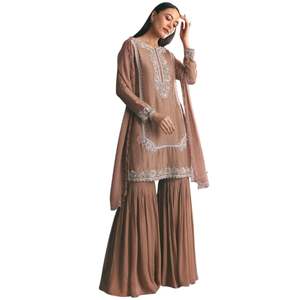 Cutdana de lentejuelas de seda marrón Kurta Sharara con Dupatta Traje de fiesta de lujo Sharara para mujeres Ocasiones especiales - Product Image 1