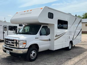 Autocaravana de Lujo, Remolque de Viaje, Construcción de Aluminio y Acero, Completamente Amueblada, Capacidad para 4-6 Personas, para Acampar en Todo el Mundo - Product Image 1