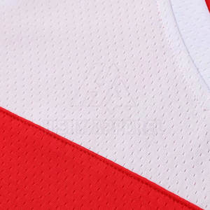 Uniforme de basket-ball en polyester 100%, tissu léger et respirant, idéal pour les mouvements rapides et les matchs intenses - Product Image 6