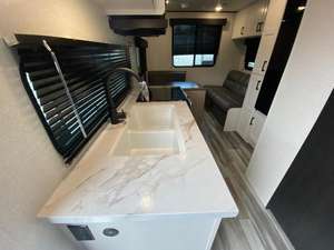 Nuevo Jayco J-a-y F-l-i-g-h-t S-L-X 210QB 2026 listo para la venta - Product Image 5