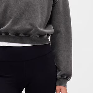 Sudadera con Capucha para Mujer a Precio de Fábrica para Compradores al por Mayor, con Tela de Alta Calidad a Precio Económico, Diseño de Logotipo Personalizado, Ajuste Holgado para Mayor Comodidad - Product Image 4