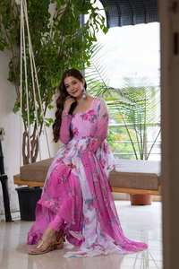 Tenue de fête réversible décontractée Kurta Pent avec Dupatta en tissu organza pur doux à imprimé floral - Product Image 4