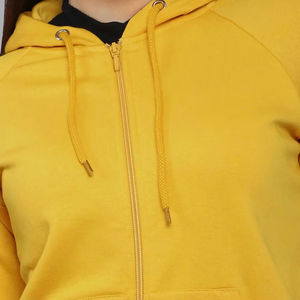 เสื้อฮู้ดดี้สีพื้นแบบเรียบง่าย มีกระเป๋า  รับทำโลโก้ตามสั่ง โรงงาน OEM ODM ขายส่ง คุณภาพสูง เสื้อฮู้ดผู้หญิง - Product Image 5