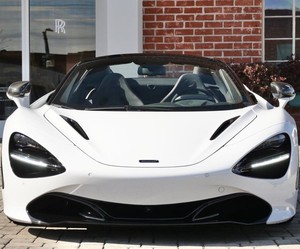<span class=keywords><strong>Voiture</strong></span> <span class=keywords><strong>d</strong></span>'occasion <span class=keywords><strong>McLaren</strong></span> 720S Spider FWD 2025, blanc pur, intérieur clair, sièges en cuir, SUV, toit ouvrant, camionnette, au meilleur <span class=keywords><strong>prix</strong></span> et de qualité supérieure - Product Image 1