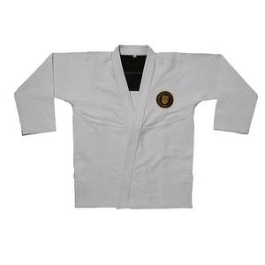 Gi BJJ personnalisé pour hommes Vente en gros de kimono Jiu Jitsu Gi brésilien Tissu léger pré-rétréci évacuant la sueur GI BJJ personnalisé pour hommes - Product Image 1