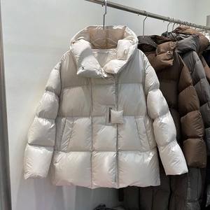 Parka gruesa y cálida a la moda para mujer, Abrigo acolchado holgado de gran tamaño con cuello levantado, chaqueta de plumón de pato blanco de invierno estampada 2024 - Product Image 5