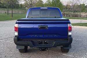 Toyota Tacoma TRD Off-Road Doble Cabina 4x4 Usada, Año 2022 - Product Image 3