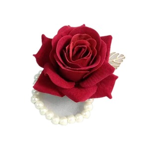 Precioso Brazalete de Perlas y Rosas de Terciopelo Rojo, Gajra Floral para Bodas, Joyería Nupcial, Adorno Floral para la Muñeca, Regalos Festivos - Product Image 5