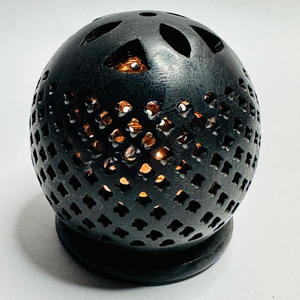 Brûleur d'huile aromatique indien en marbre de stéatite noir antique, fait à la main, durable, décoratif pour la maison, porte-encens, diffuseur religieux - Product Image 1